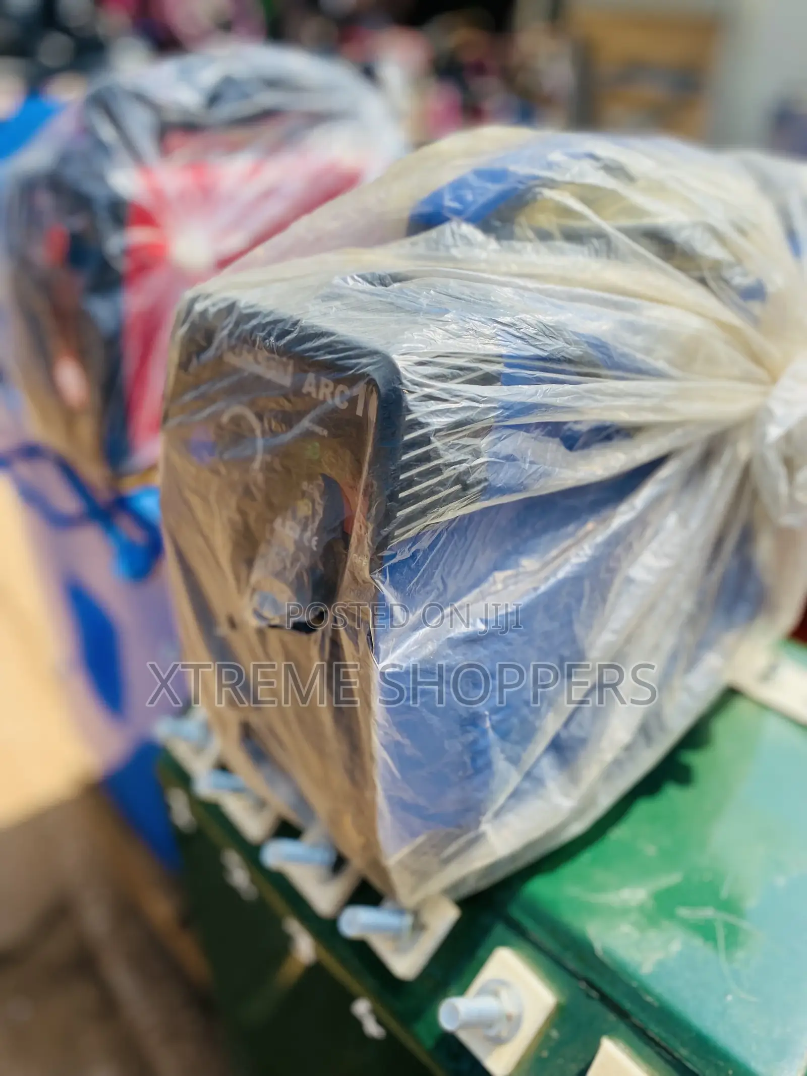Available Machine / Rivcen/Dry Welding Machine