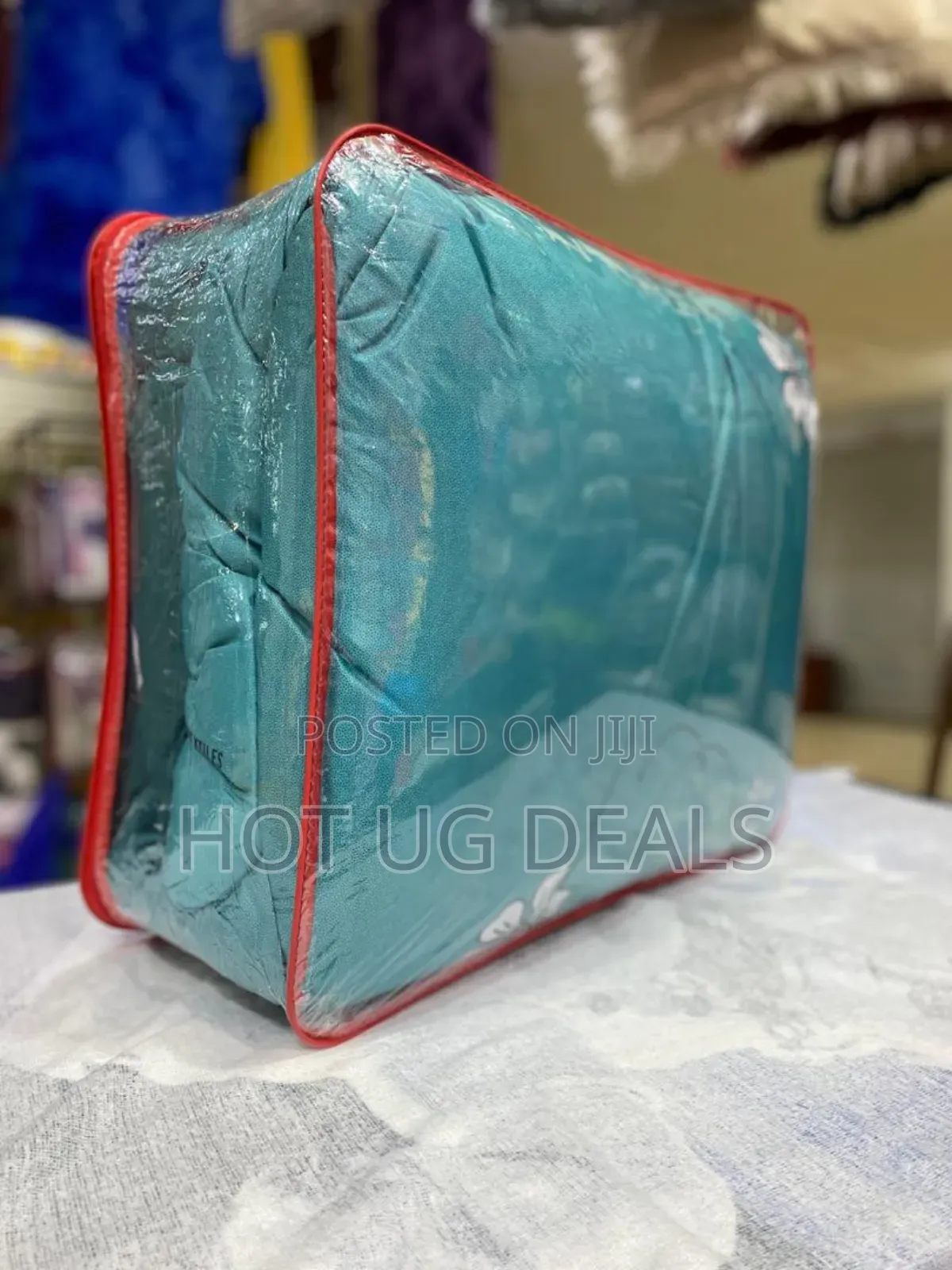 5*6 Duvet Set, 1 Duvet ,1 Bedsheet & 2 Pillow Cases