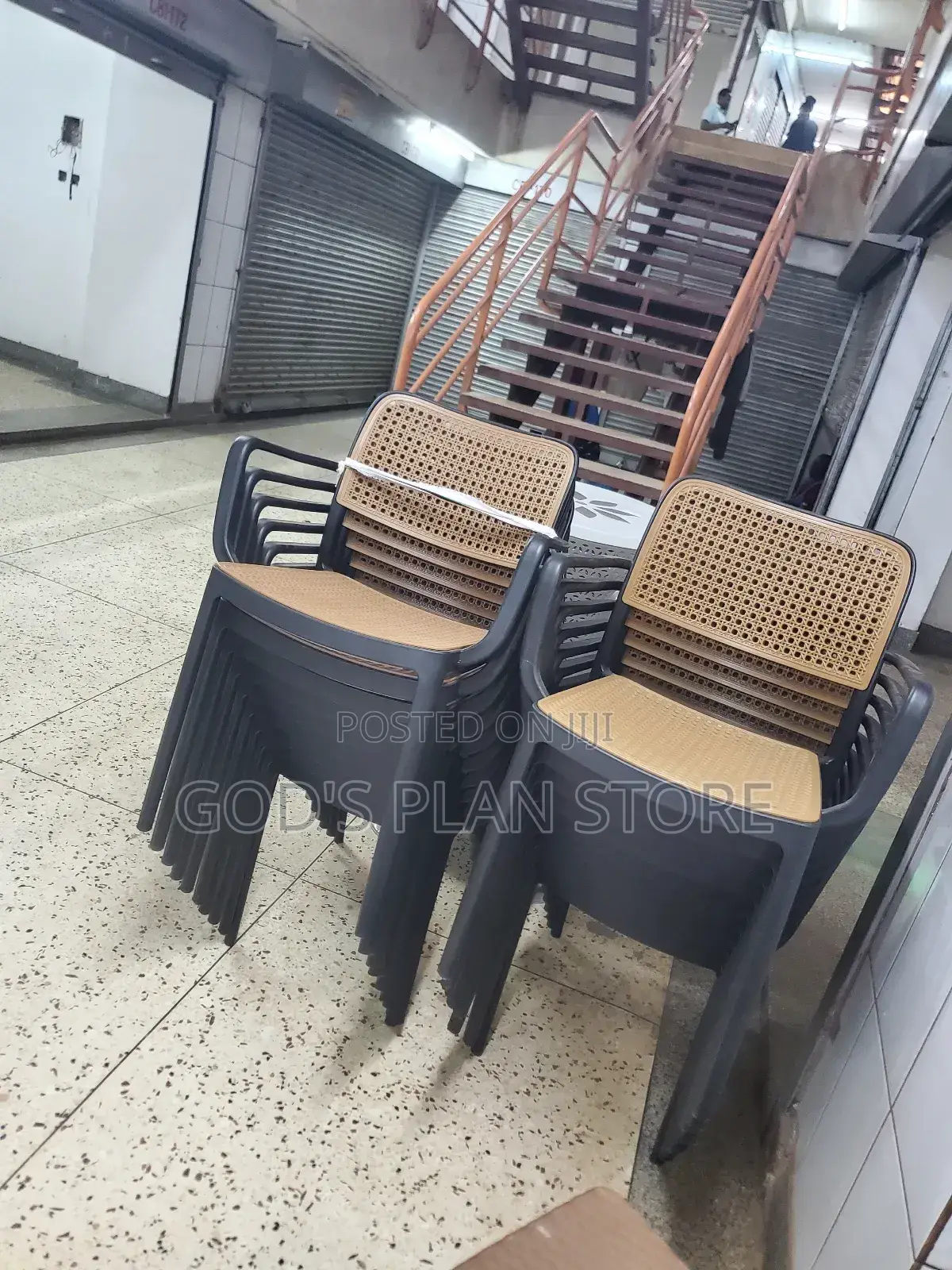 Back Rest Bar and Restaurant Plastic Chairs Plastic Chairs