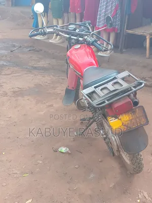 Yamaha 2010 Red