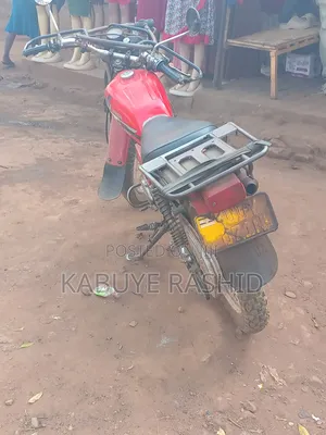 Yamaha 2010 Red