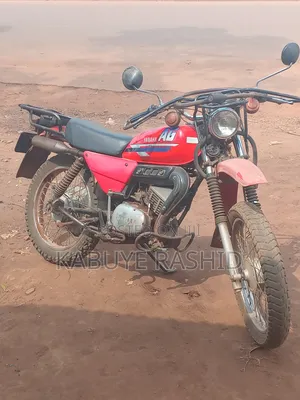 Yamaha 2010 Red