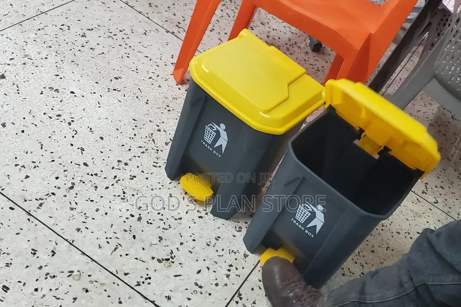 Plasting Trash Box Plastic Dust Bins