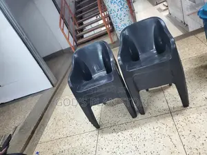 All Size Plastic Chairs All Size Plastic Chairs (Sofa)