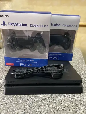 Ps4 Slim Black Sony Brand 2 Controller Chipped Fxt*