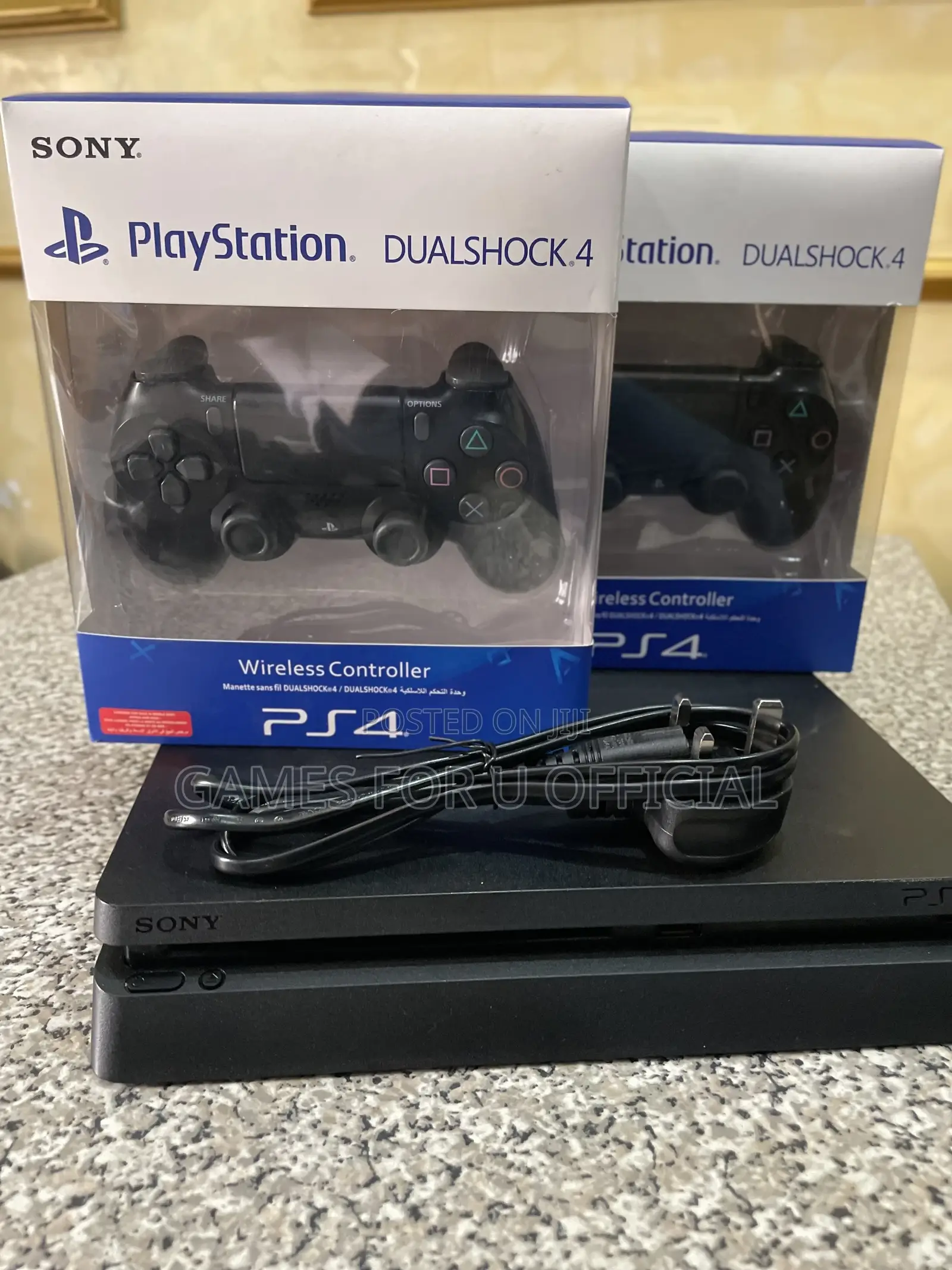 Ps4 Slim Black Sony Brand 2 Controller Chipped Fxt*