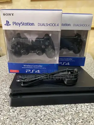 Ps4 Slim Black Sony Brand 2 Controller Chipped Fxt*