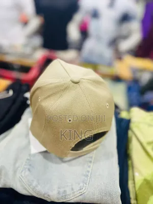 Classic Cream/Kaki Cap