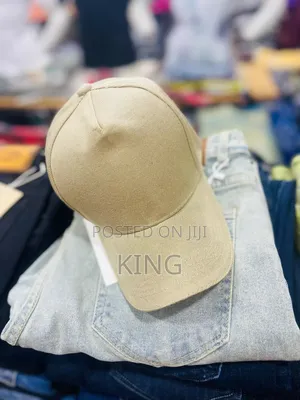 Classic Cream/Kaki Cap