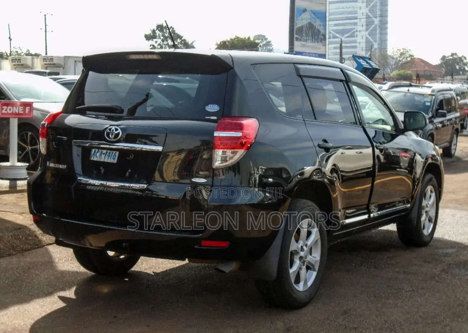 Toyota Vanguard 2013 Black