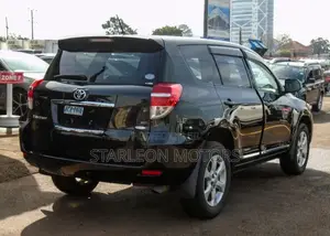 Toyota Vanguard 2013 Black