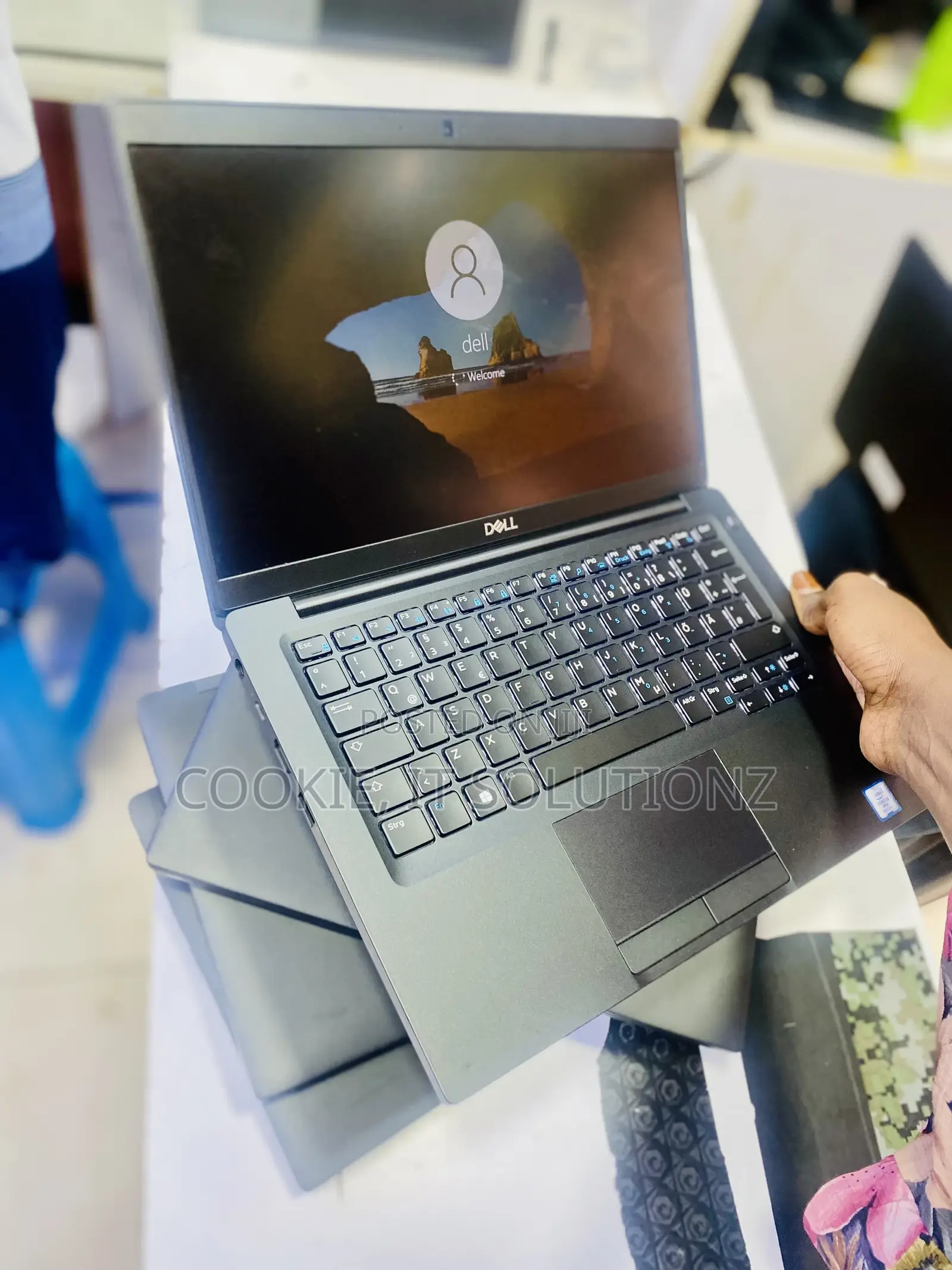 Laptop Dell Latitude 7280 8GB Intel Core I5 SSHD (Hybrid) 256GB