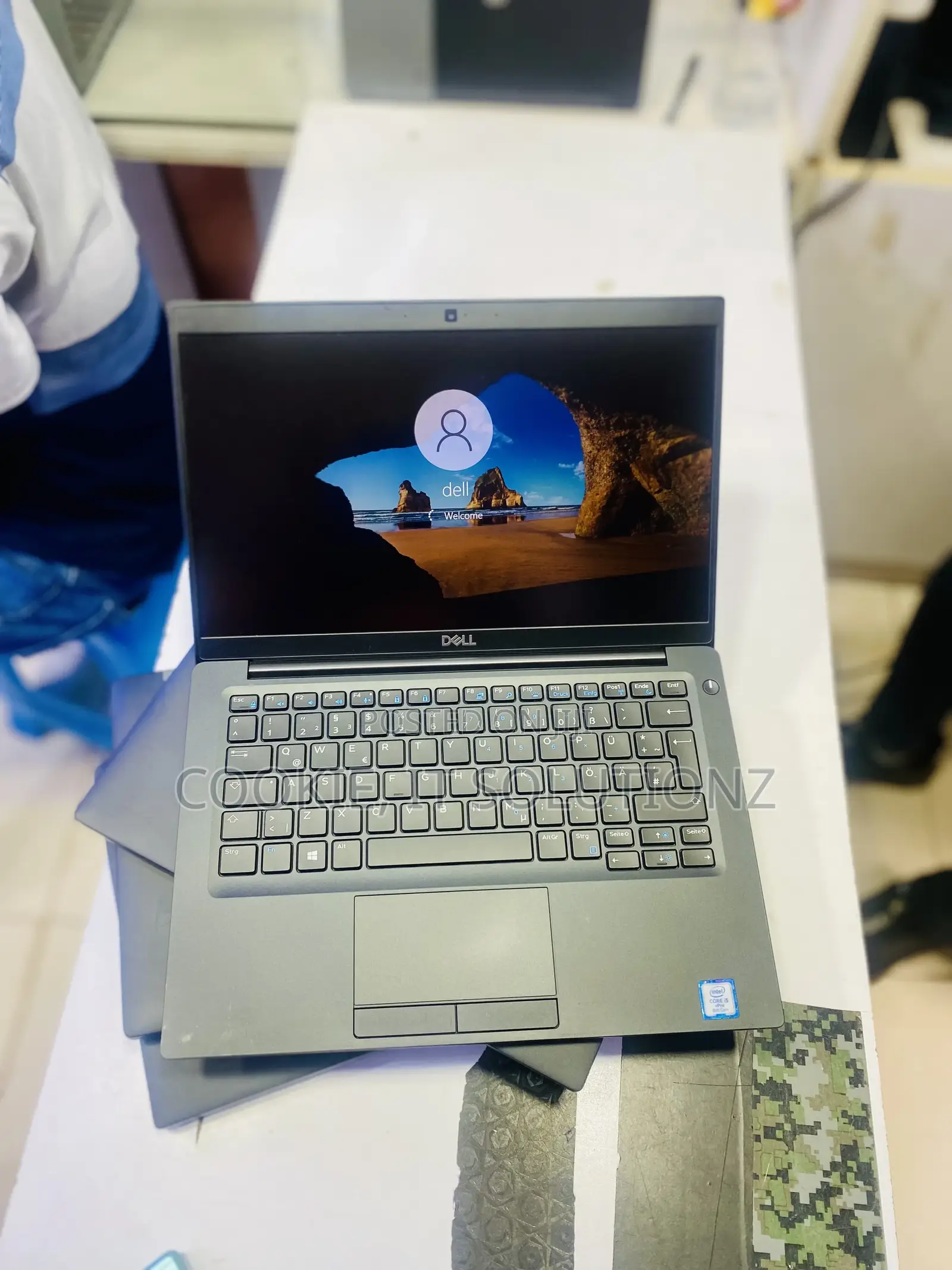 Laptop Dell Latitude 7280 8GB Intel Core I5 SSHD (Hybrid) 256GB