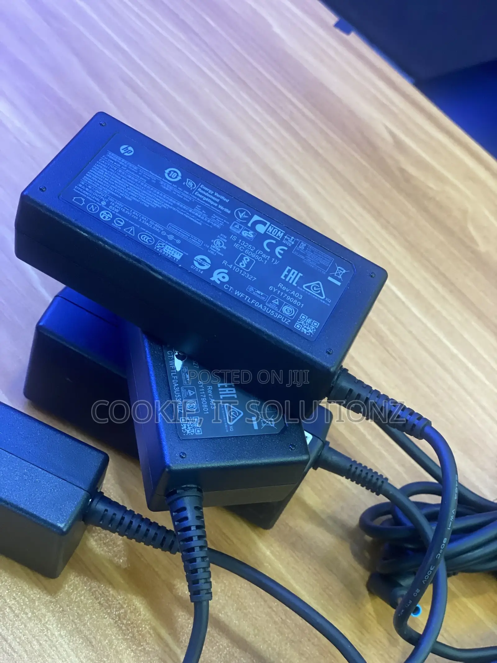 Hp Blue Pin Original Adapters
