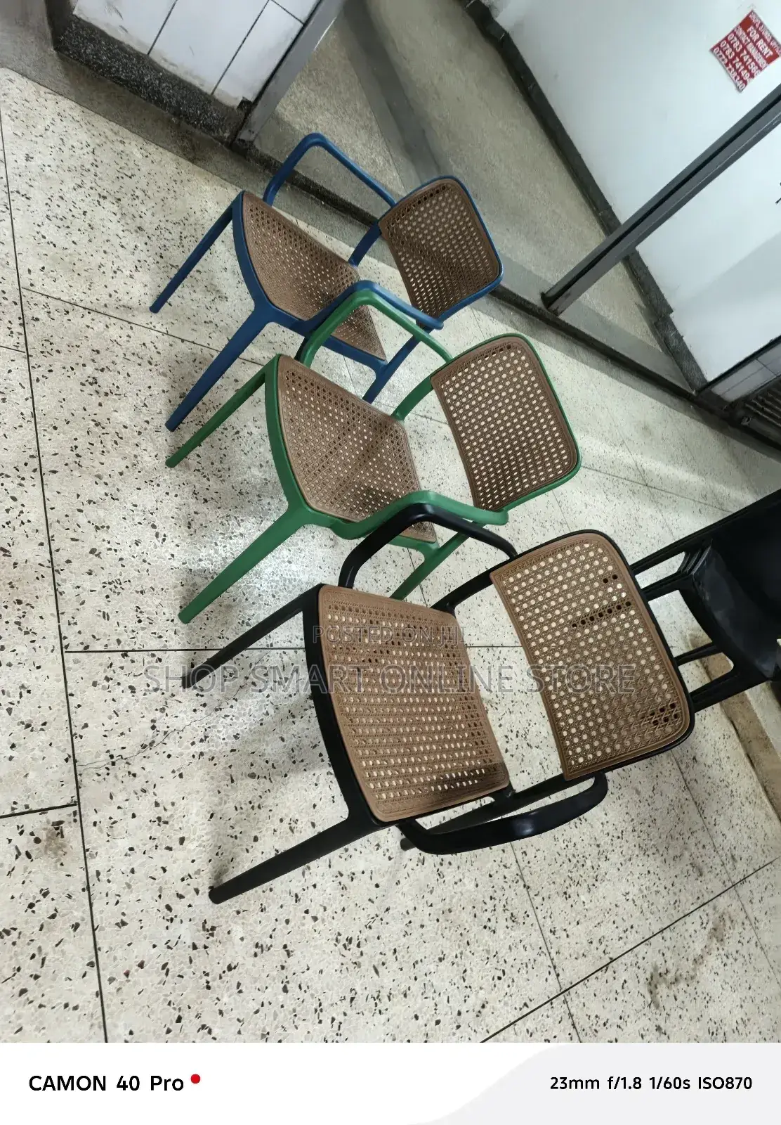 Armed Plastic Chairs Plastic Chairs