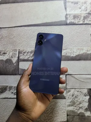 Samsung Galaxy A06 128 GB Black