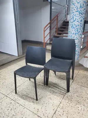 Black Economic Portable Plastic Chairs