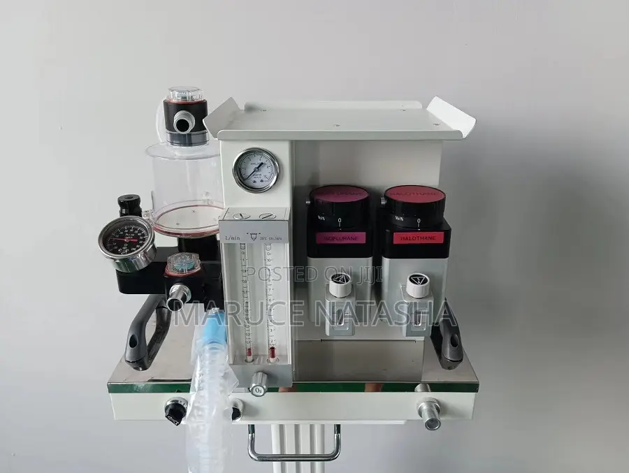 Double Vaporizer Manual Anesthesia Machine With a Trolley