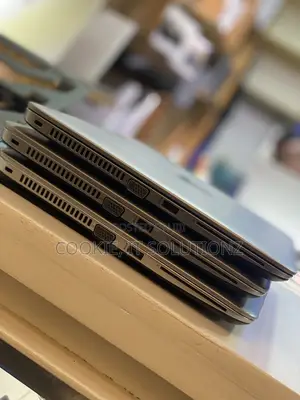Laptop HP EliteBook 840 G3 8GB Intel Core I5 SSHD+SSD 256GB