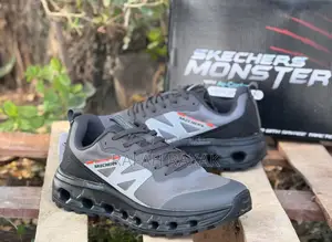 Grey/Black Skechers Go Walk “Glide Step” Training Sneakers