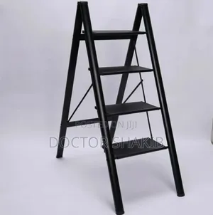 Strong Foldable Ladder 4-Steps Black