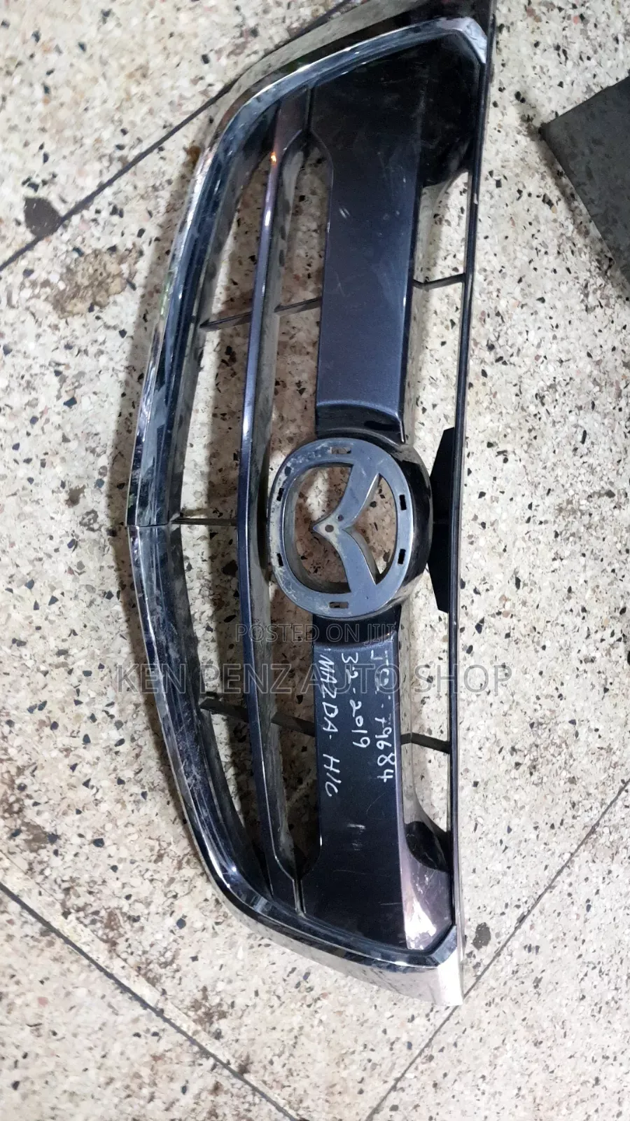 Mazda Bt- 50 2013 Front Grill