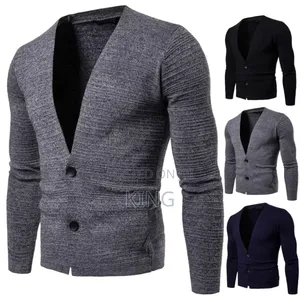 Men's Sweater. Throw On