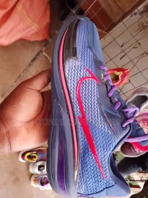 Basketball Shoe