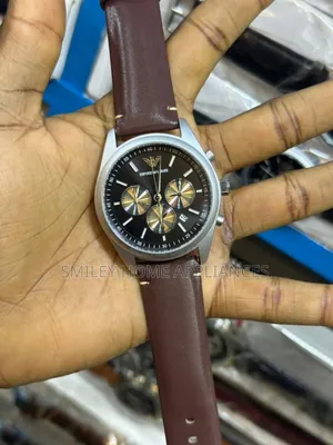 Empori Armani Men's Original Wrist Time Piece at Discount