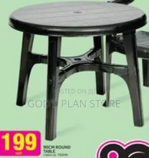 Black* Plastic Table Black*Plastic Table