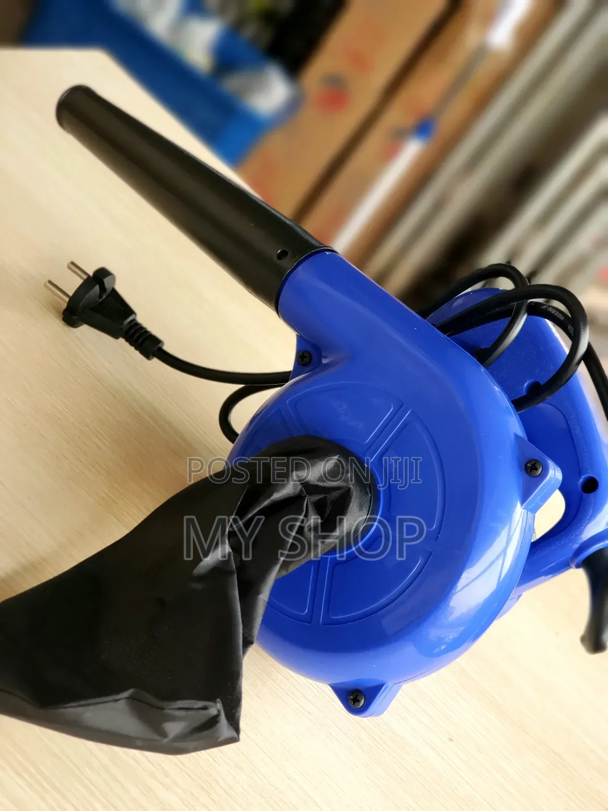 Electric Dust Blower