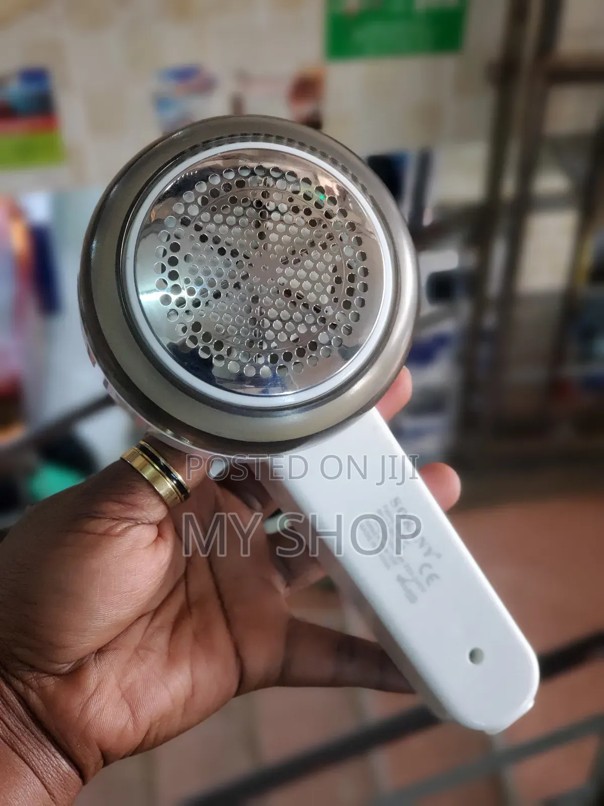 Lint Remover