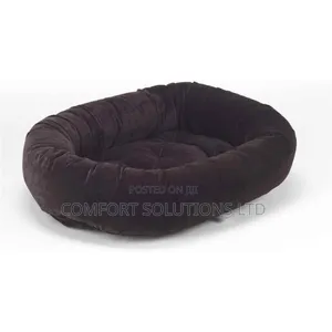 Pet Bed, Oval. 70x50cm