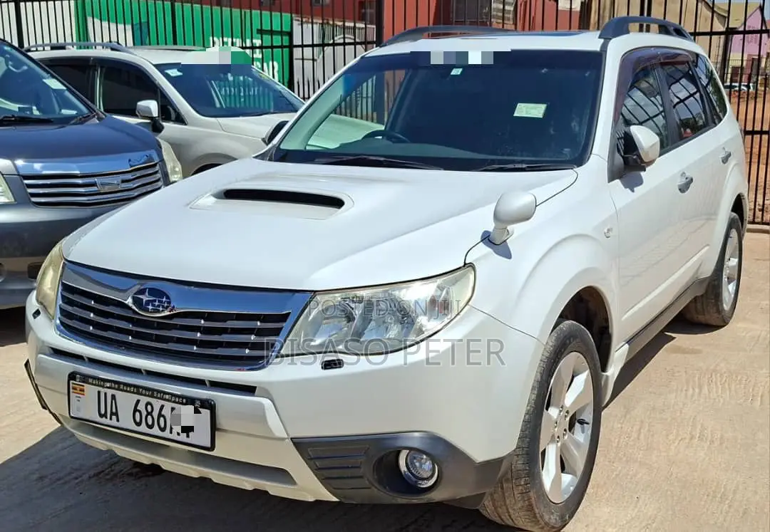 Subaru Forester 2010 White