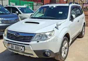 Subaru Forester 2010 White
