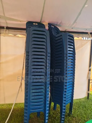 Balanced Plastic Chairs Plastic Chairs Armless