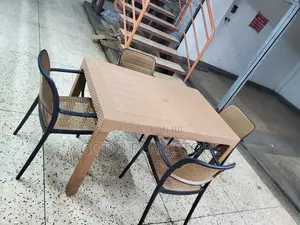 Bar /Restaurant/Home/Hotel/Beach/ Plastic Chairs and Table