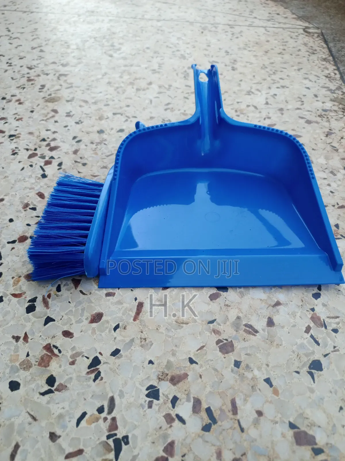 Dustpan and Brush Set