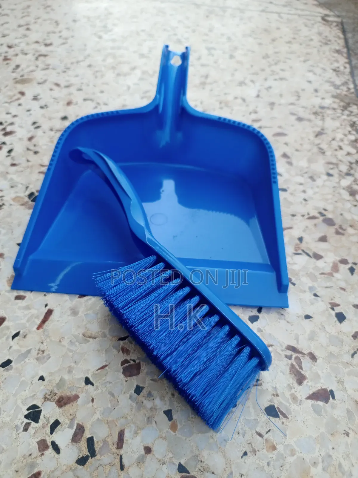 Dustpan and Brush Set