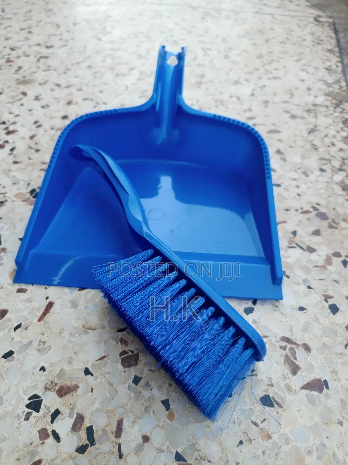 Dustpan and Brush Set