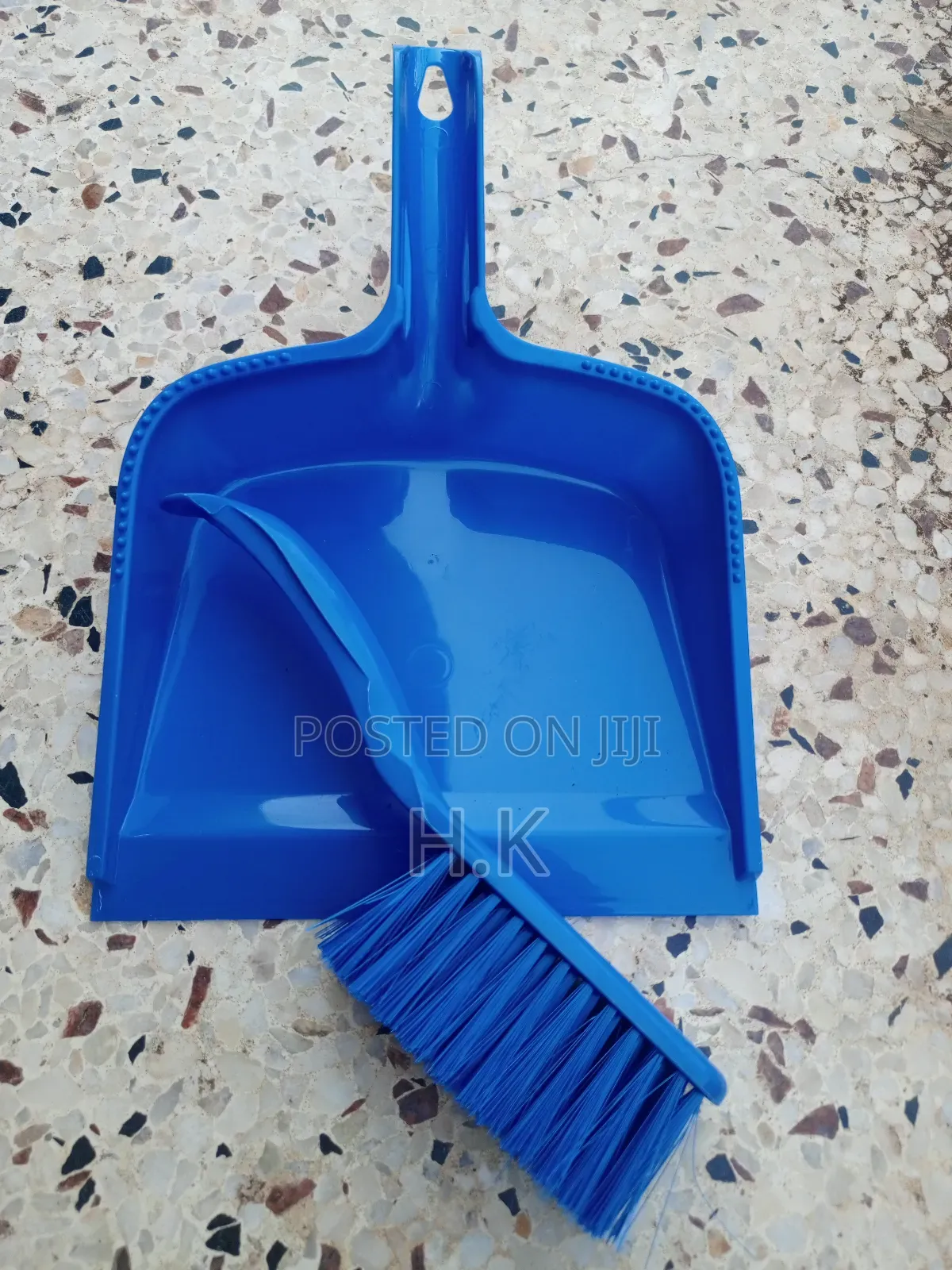 Dustpan and Brush Set