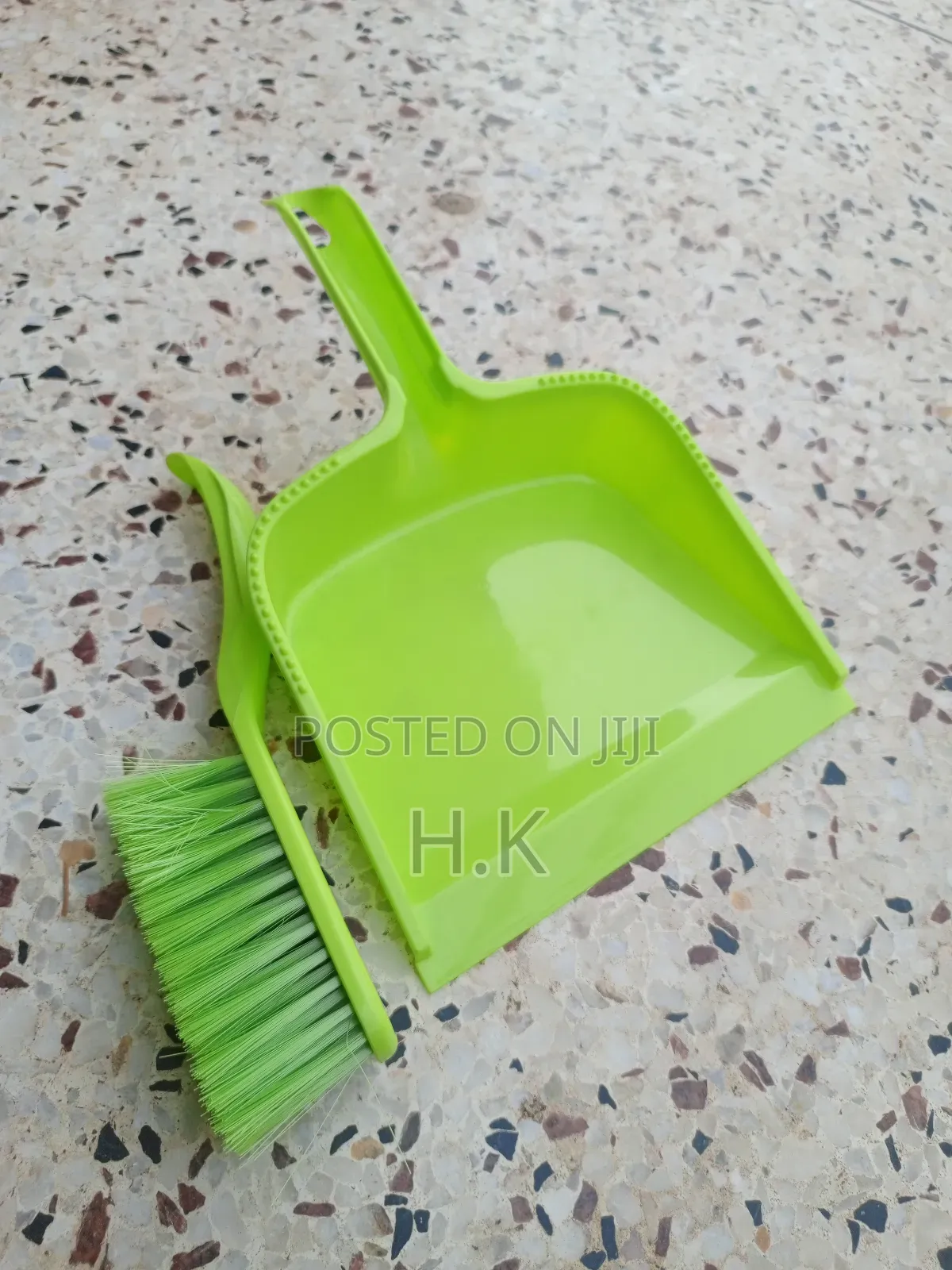 Dustpan Set