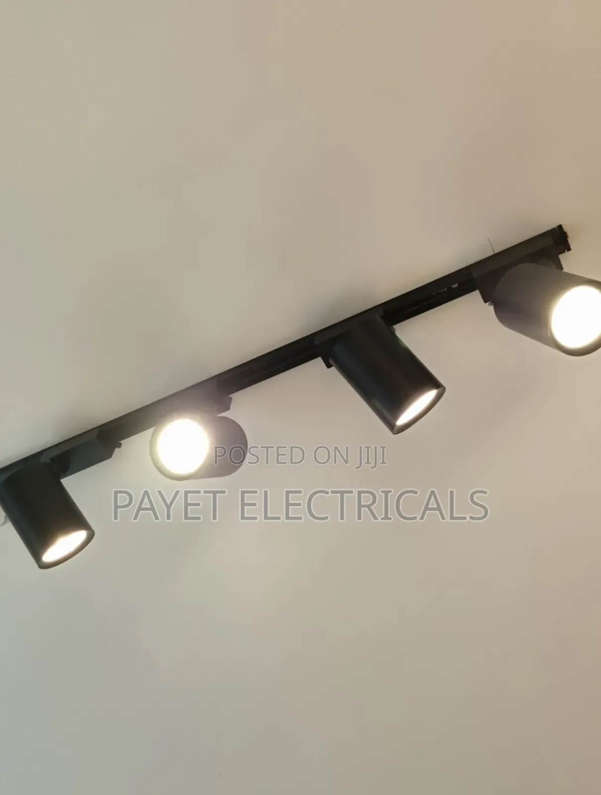 4in1led Spot Light / Track Light for Your Shop
