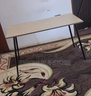 Restaurant Wooden Table