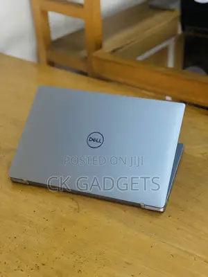 New Laptop Dell Latitude 7400 8GB Intel Core I5 SSD 256GB