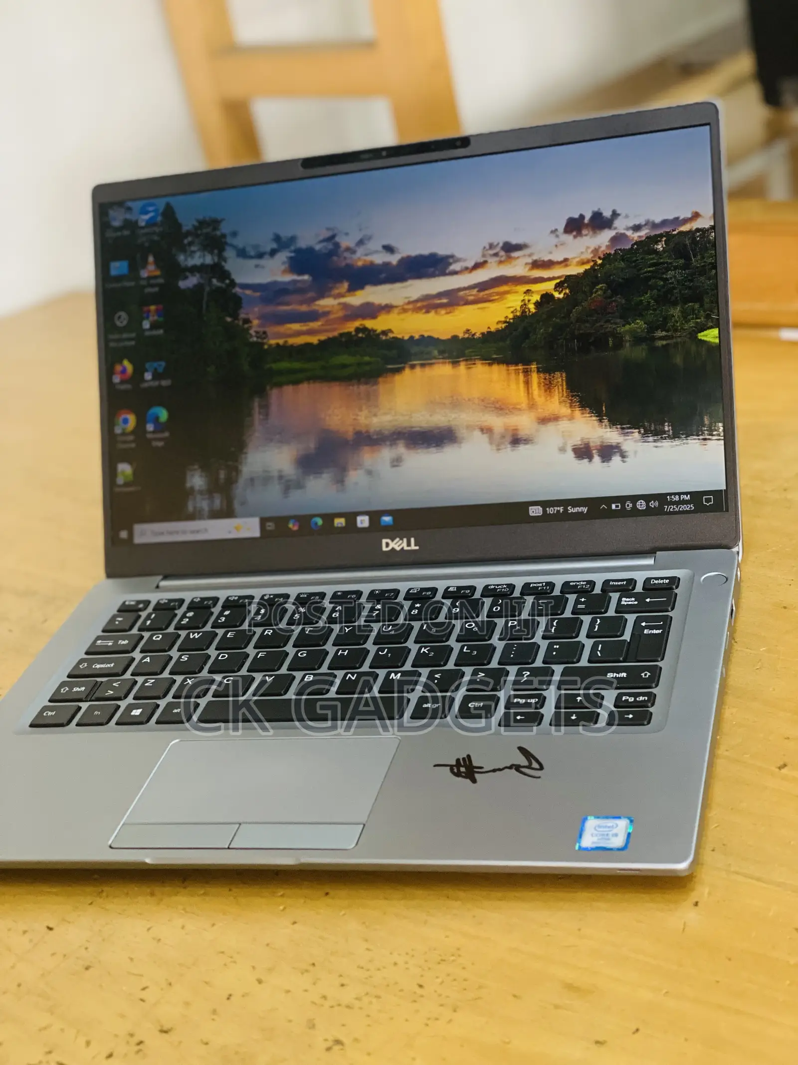 New Laptop Dell Latitude 7400 8GB Intel Core I5 SSD 256GB