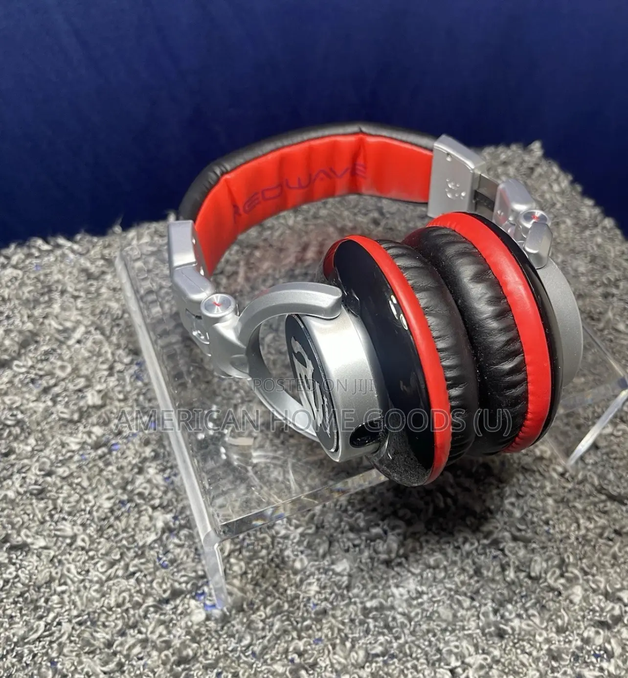 Numark Redwave Professional Dj Headphones Silver Redrotating