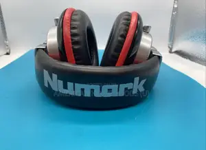 Numark Redwave Professional Dj Headphones Silver Redrotating