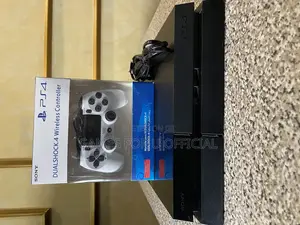 Playstation 4 Standard Console White Controller Uk Used*Fxt