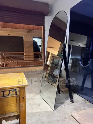 Self Stand Mirror